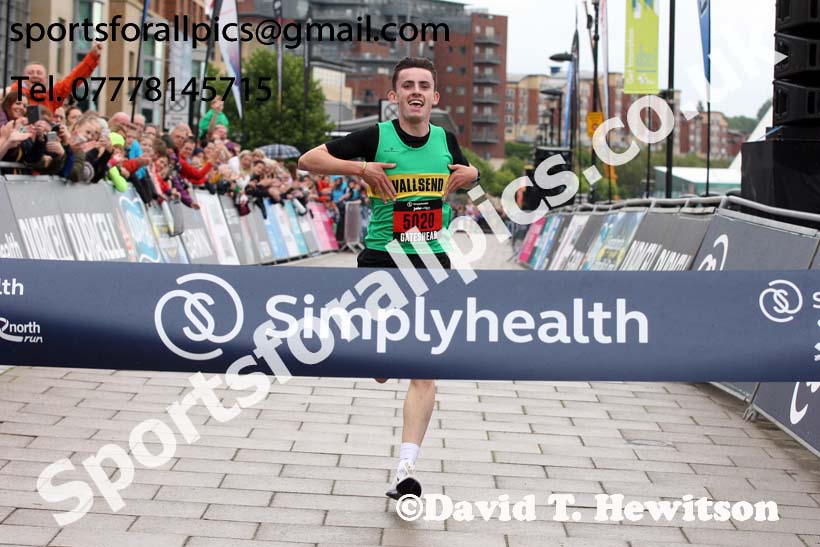 Simplyhealth Junior, 5k and Mini Great North Run. Photo: David T. Hewitson/Sports for All Pics